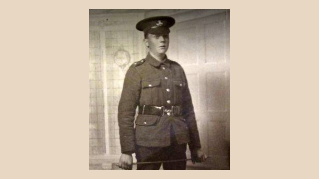 201927 Pte. Frank Lawrence.